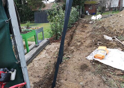 Doppelstabgitterzaun mit Sichtschutz in 2345 Brunn am Gebirge Niederösterreich 01