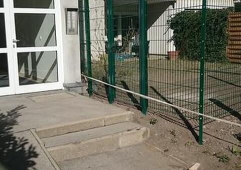 Doppelstabgitterzaun in 1140 Wien 16