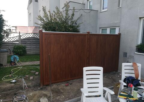 Doppelstabgitterzaun in 1220 Wien 03