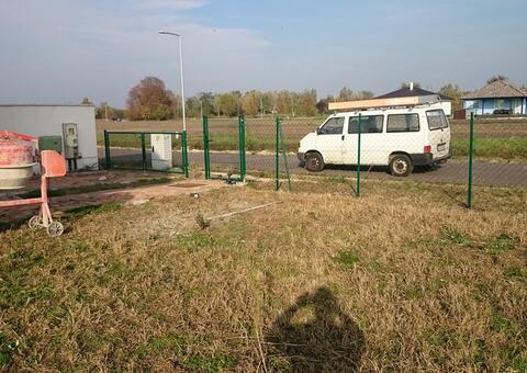 Maschendrahtzaun in Ungarn