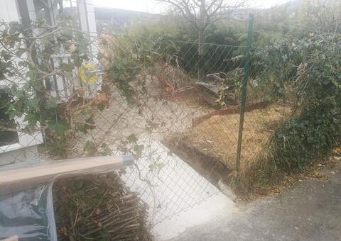 Maschendrahtzaun in 1190 Wien 01