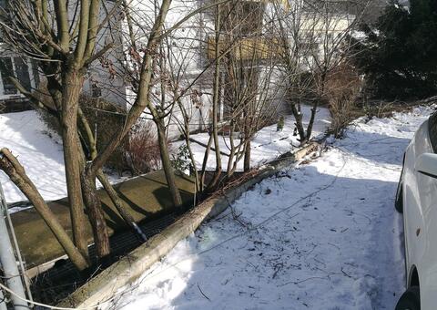 Doppelstabgitterzaun in 2340 Mödling Niederösterreich 03