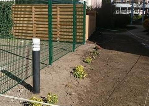 Doppelstabgitterzaun in 1140 Wien 12