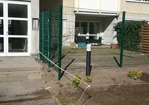 Doppelstabgitterzaun in 1140 Wien 10