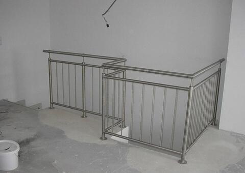 Stiegengeländer in 2230 Gänserndorf Niederösterreich 06