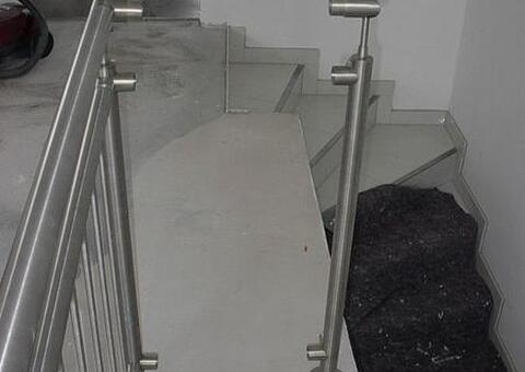 Stiegengeländer in 2230 Gänserndorf Niederösterreich 05