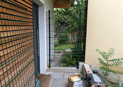 Doppelstabgitterzaun in 2345 Brunn am Gebirge Niederösterreich 02