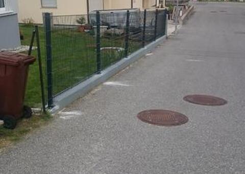 Doppelstabgitterzaun in 2560 Berndorf Niederösterreich 04