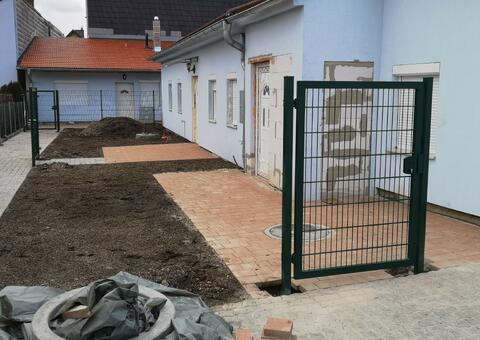 Doppelstabgitterzaun in 2540 Bad Vöslau Niederösterreich 07