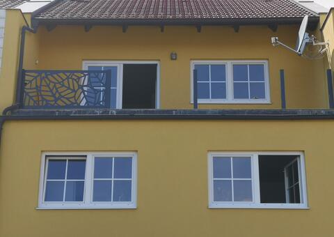 Balkongeländer aus Metall in 1230 Wien 03