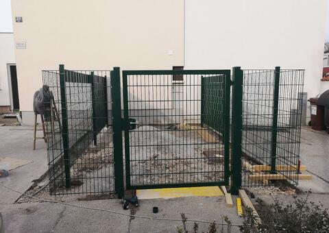 Doppelstabgitterzaun Müllplatz in 2540 Bad Vöslau Niederösterreich 07