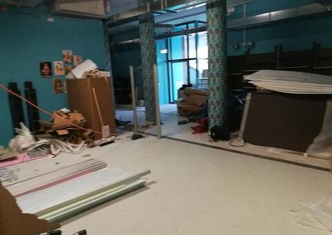 Glaszaun in 1020 Wien 03