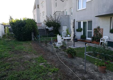 Doppelstabgitterzaun in 1220 Wien 01