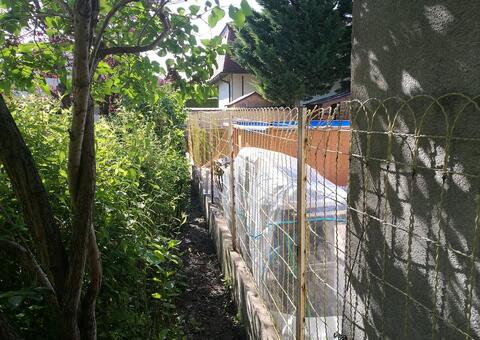 Doppelstabgitterzaun in 2514 Traiskirchen Niederösterreich 01