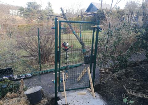 Maschendrahtzaun in 1190 Wien 03