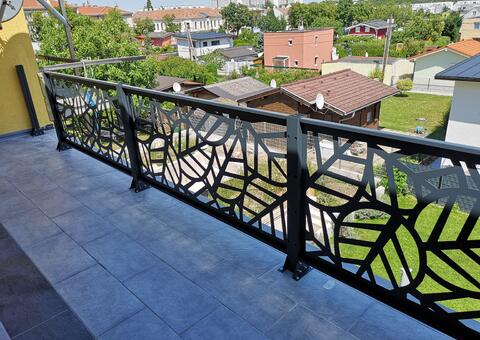 Balkongeländer aus Metall in 1230 Wien 04