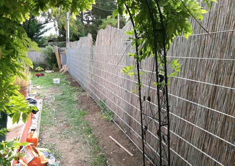 Doppelstabgitterzaun in 1220 Wien 09