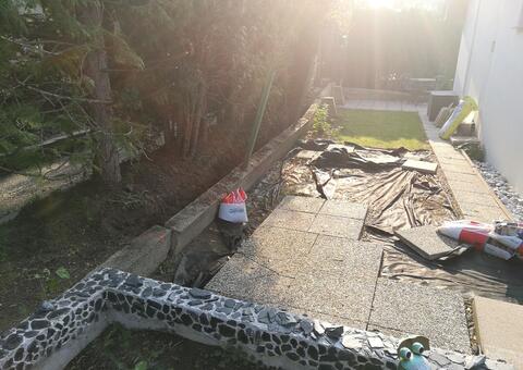 Maschendrahtzaun und Sockel in 1100 Wien 02