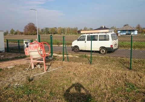 Maschendrahtzaun in Ungarn