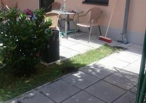 Maschendrahtzaun in 1190 Wien 03